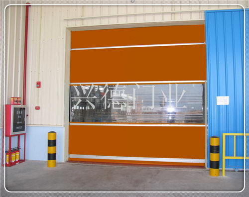 怎樣減少快速卷簾門出現(xiàn)危險現(xiàn)象?